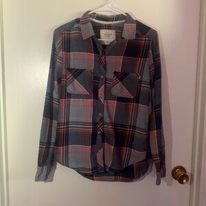 Abercrombie & Fitch women’s plaid long sleeve. Small.